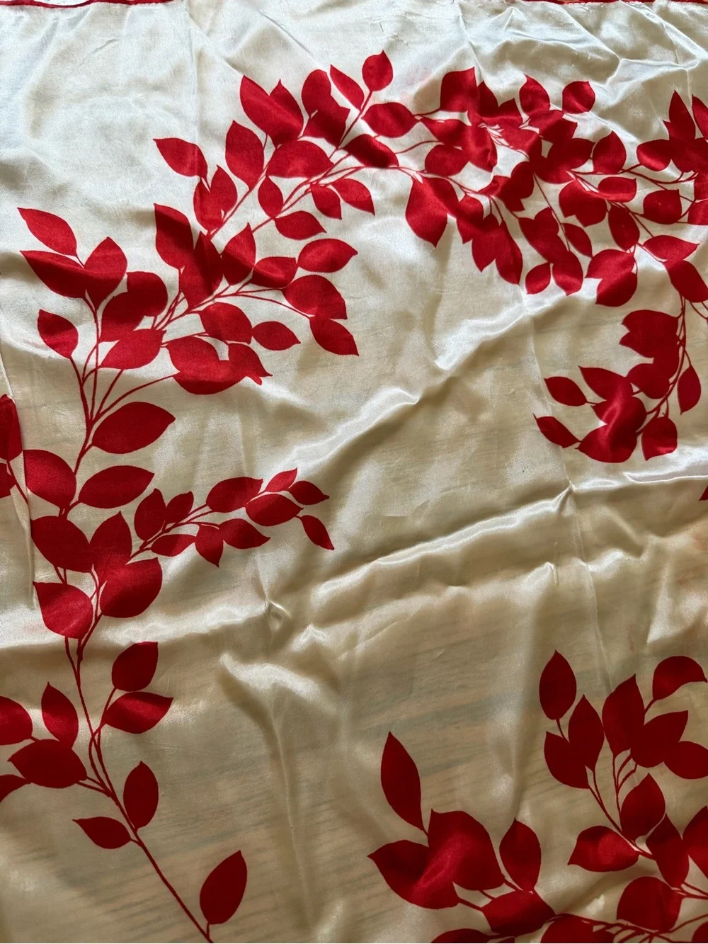 Vintage Red Leaf Vine Silk Scarf